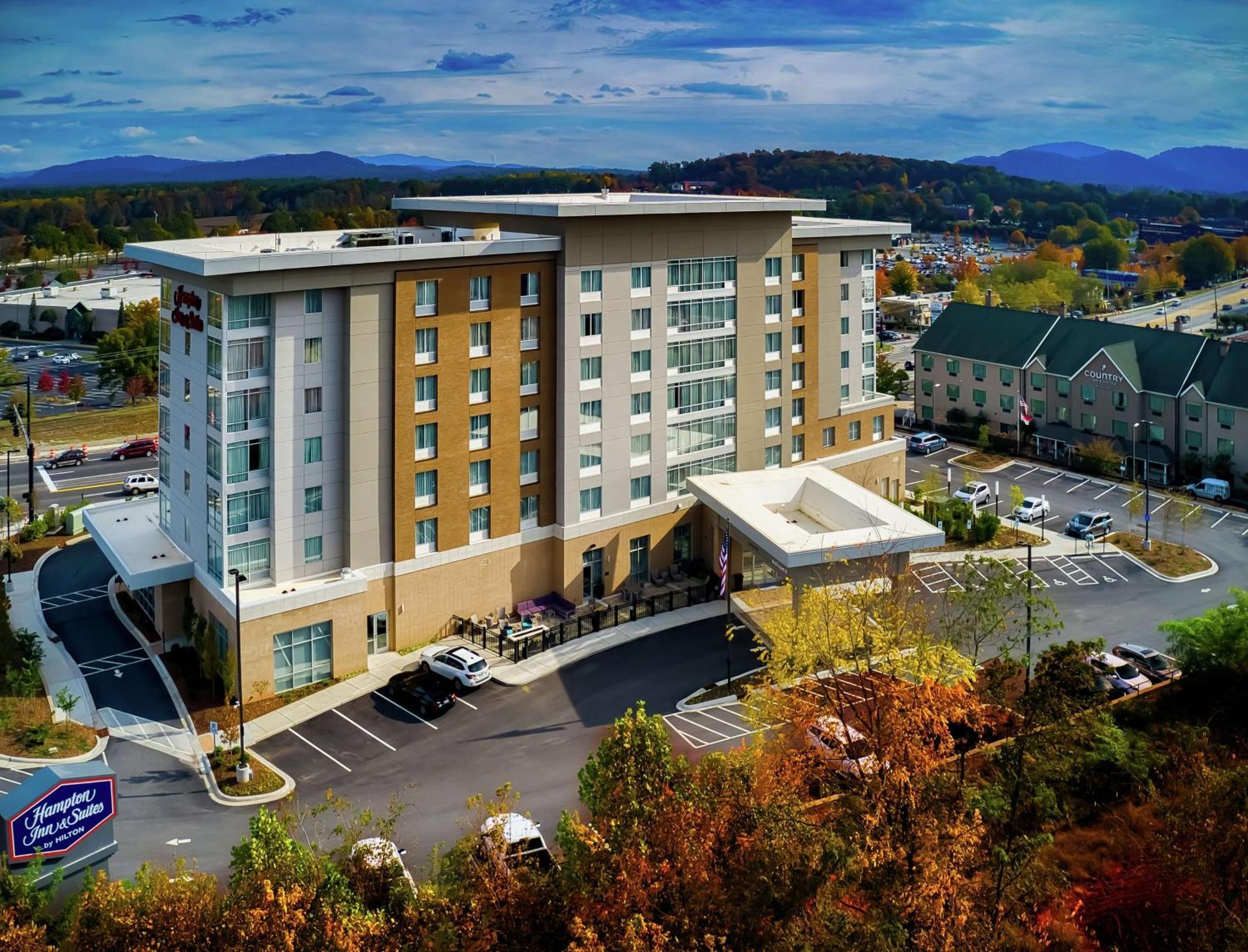 Hampton Inn & Suites Asheville Biltmore Area Exterior foto